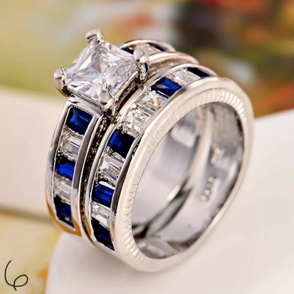 Saphire & cz ring set Gorgeous .925 stamped - Picture 5 of 6